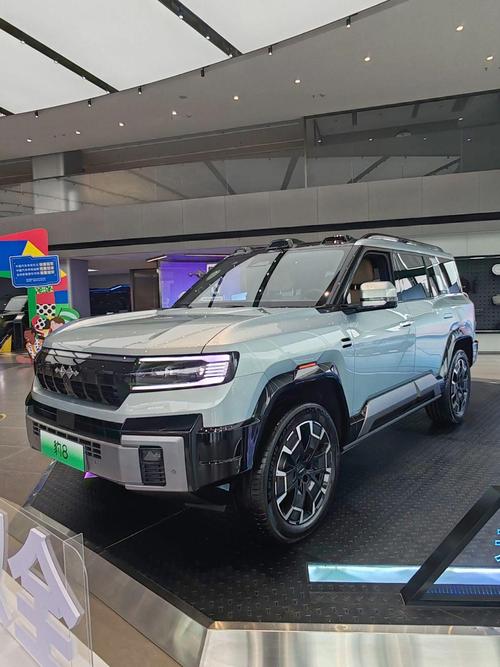 广州280比亚迪方程豹硬派越野的爆款，英菲尼迪35周年与你共成长